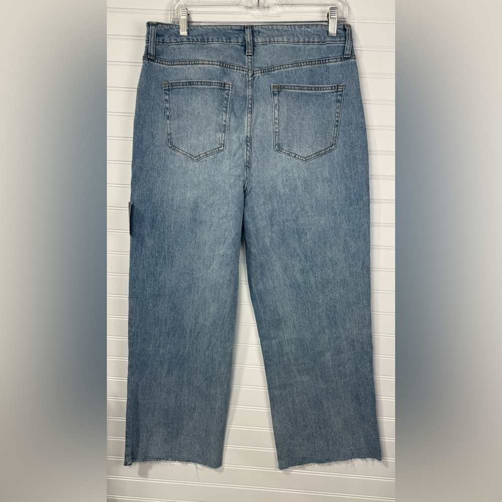 Oliver Logan women’s medium wash Aberdeen wide leg crop denim jeans. Size 33 NWT - Picture 2 of 10